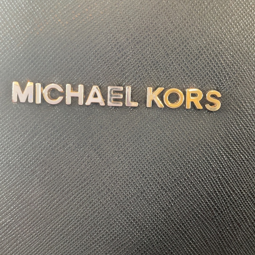 MICHAEL MICHAEL KORS
Large Saffiano Leather Bag - Picture 3 of 11